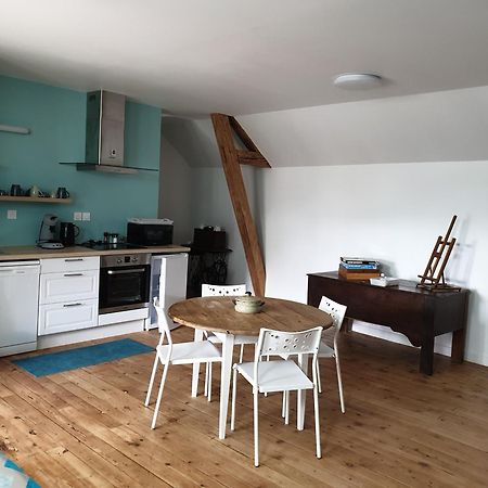 L 'Appartement Du Rocher Château-du-Loir 외부 사진