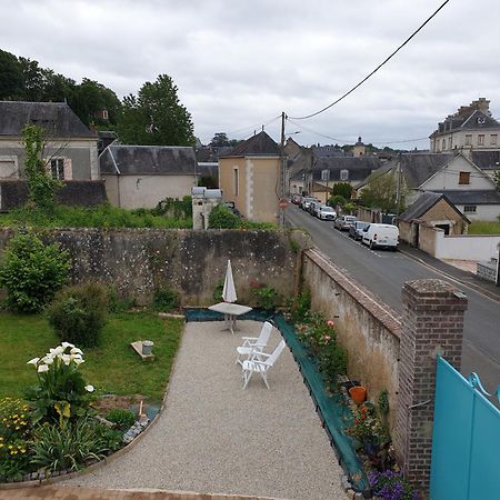 L 'Appartement Du Rocher Château-du-Loir 외부 사진